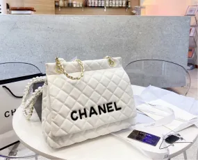 Chanel new Woman shoulder handbag