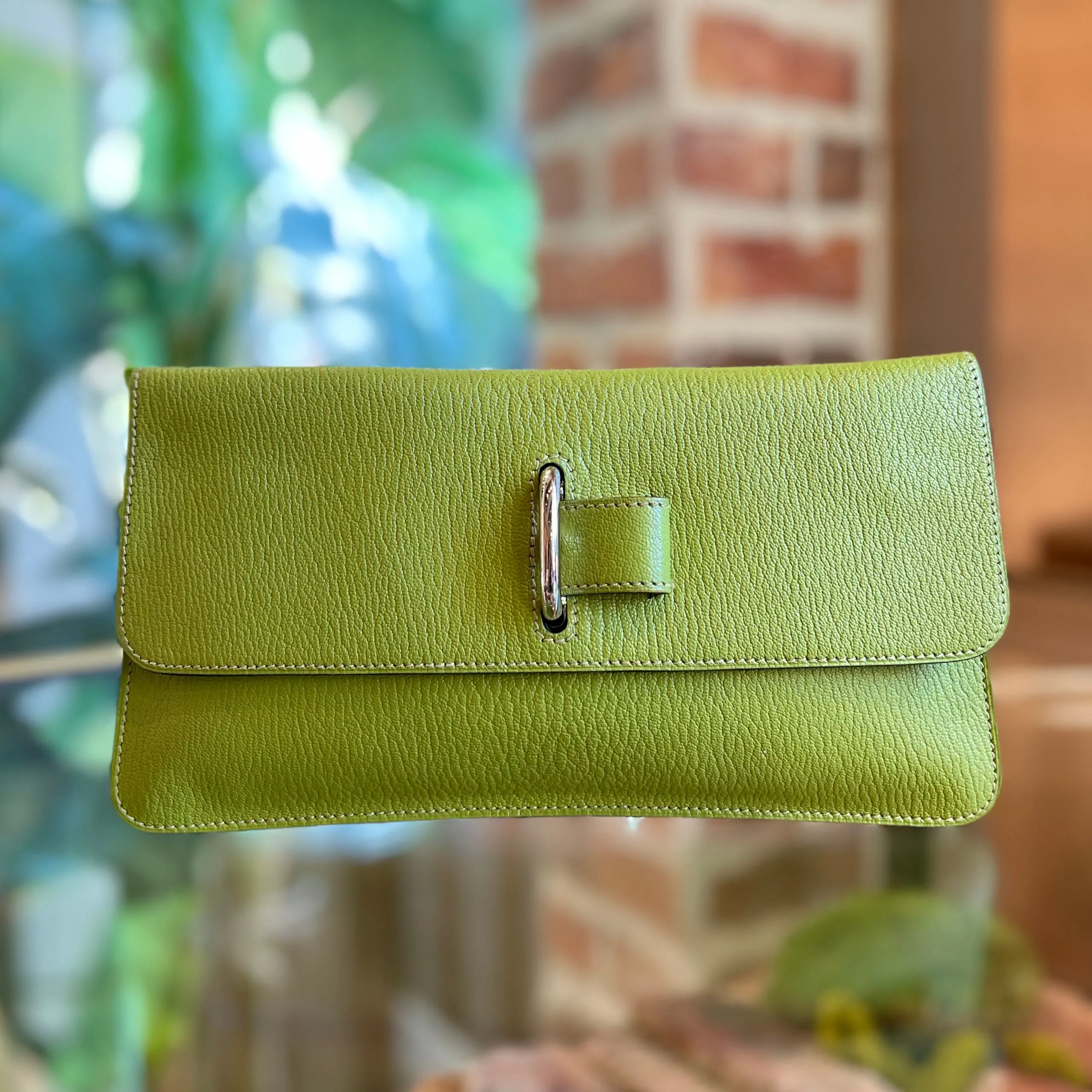 HERMES Chaine D'Ancre Vert Anis Chevre Myzore Clutch