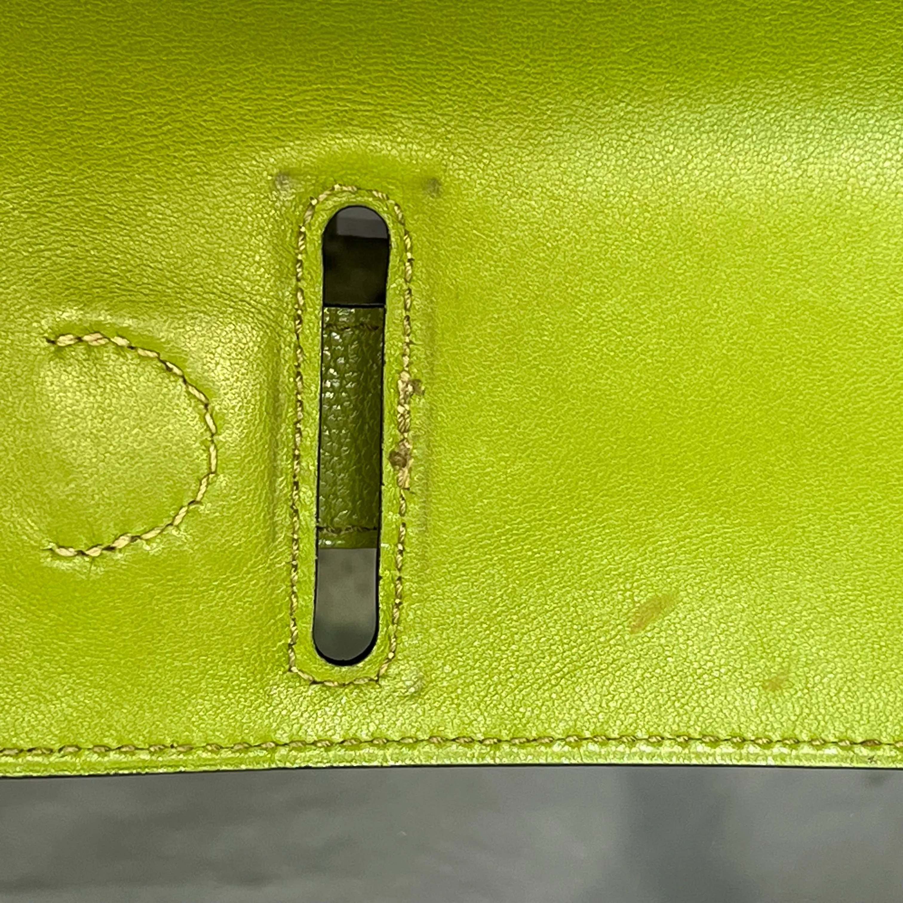 HERMES Chaine D'Ancre Vert Anis Chevre Myzore Clutch